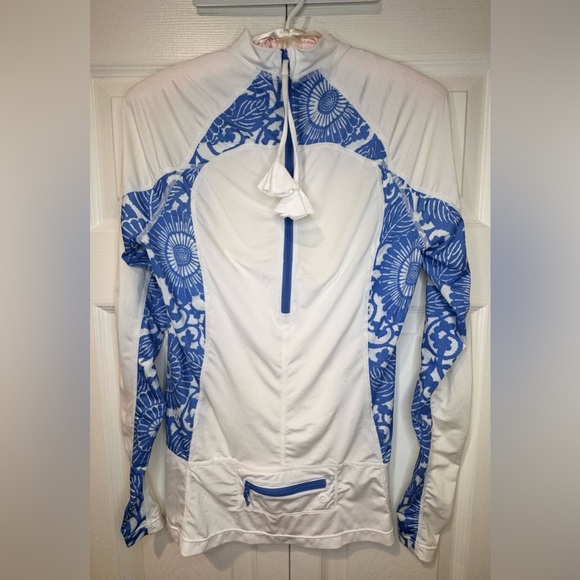 Lululemon One Love Rashguard White Beachy Floral White Porcelaine size 8 EUC - Picture 6 of 13